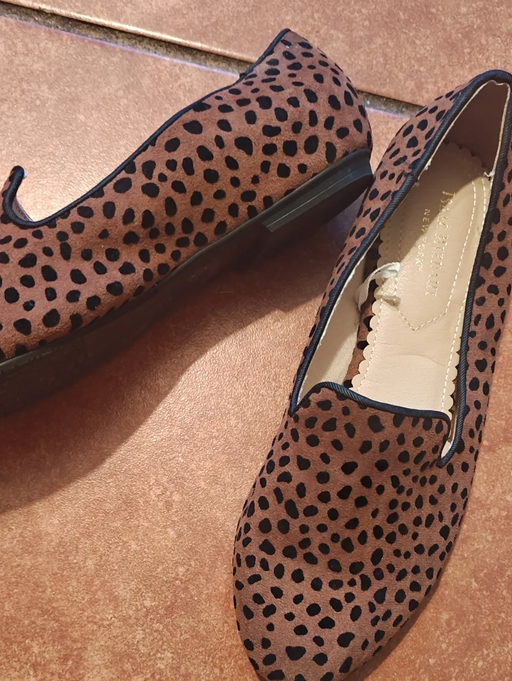 Isaac Mizrahi Brown Leopard Print Suede Loafers